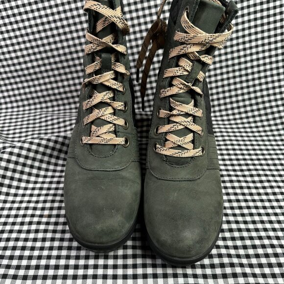 Sorel Lexie Boots Women's 7 Gray Black Nubuck Quilted Hidden Wedge Lug Booties - Picture 2 of 7